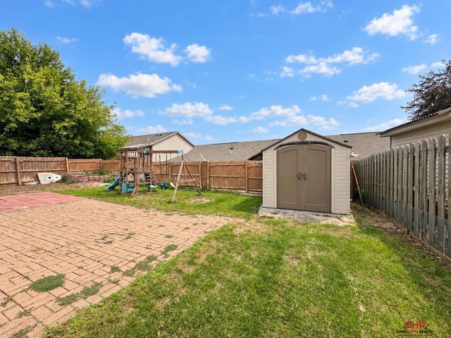 5242 N 9Th Circle, Lincoln, NE 68521