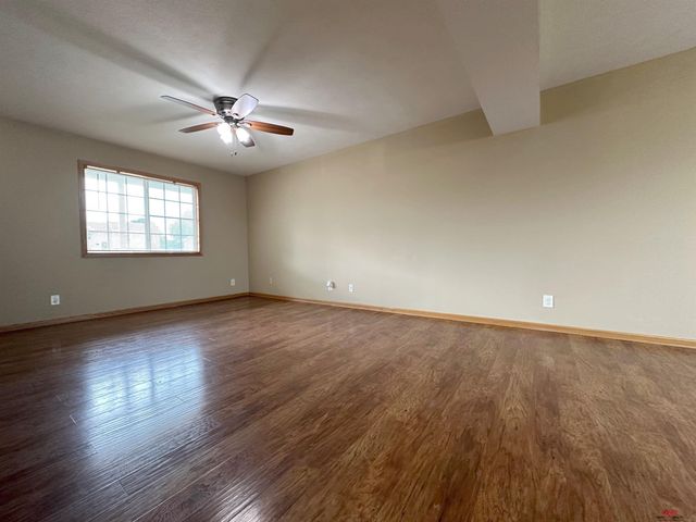 5242 N 9Th Circle, Lincoln, NE 68521