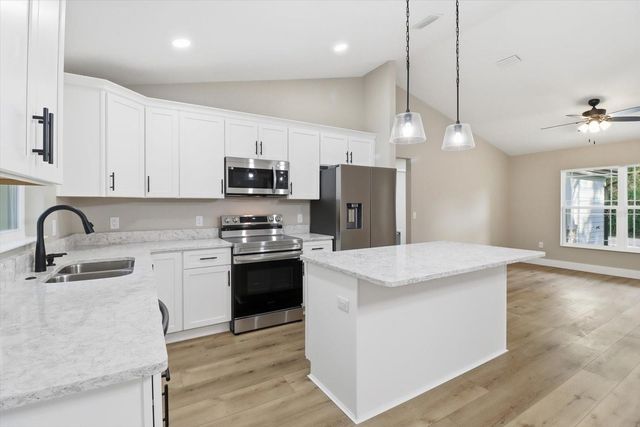 3671 E RYAN STREET, Inverness, FL 34453