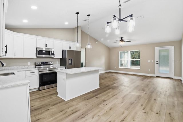 3671 E RYAN STREET, Inverness, FL 34453