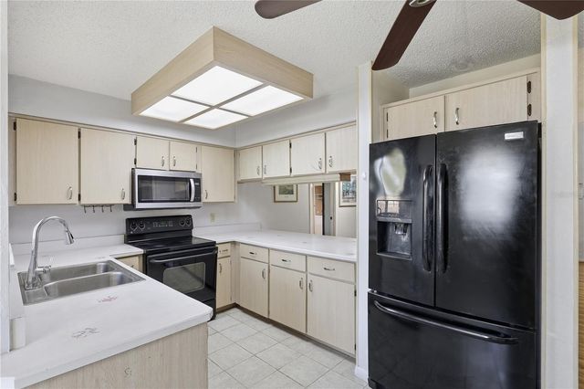 9 BLACKBERRY PLACE, Palm Coast, FL 32137