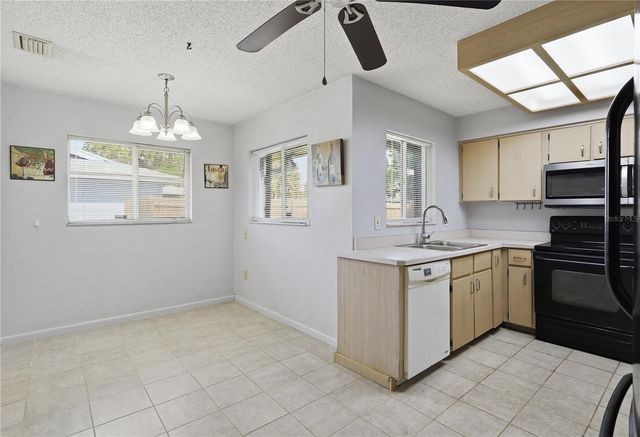 9 BLACKBERRY PLACE, Palm Coast, FL 32137