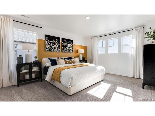 28244 E 8th Pl, Watkins, CO 80137