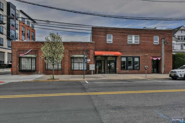 294-298 State Street, Hackensack, NJ 07601