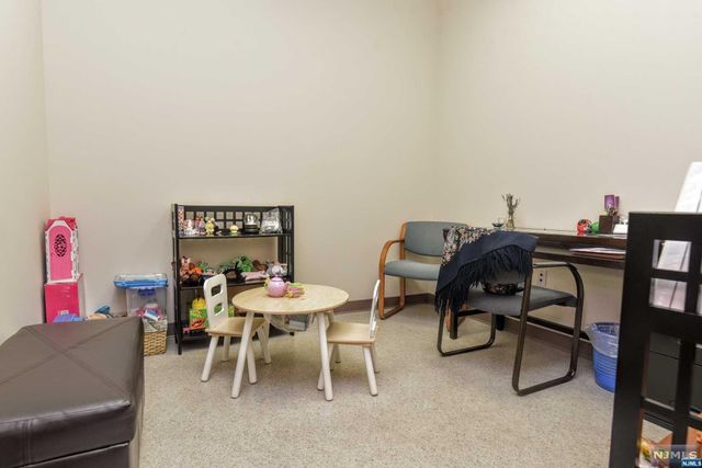 294-298 State Street, Hackensack, NJ 07601