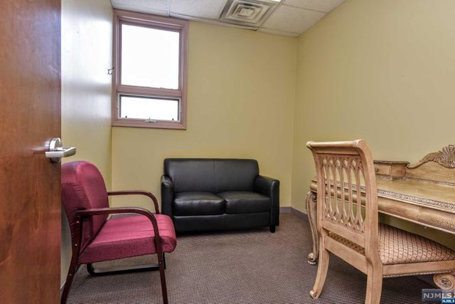294-298 State Street, Hackensack, NJ 07601