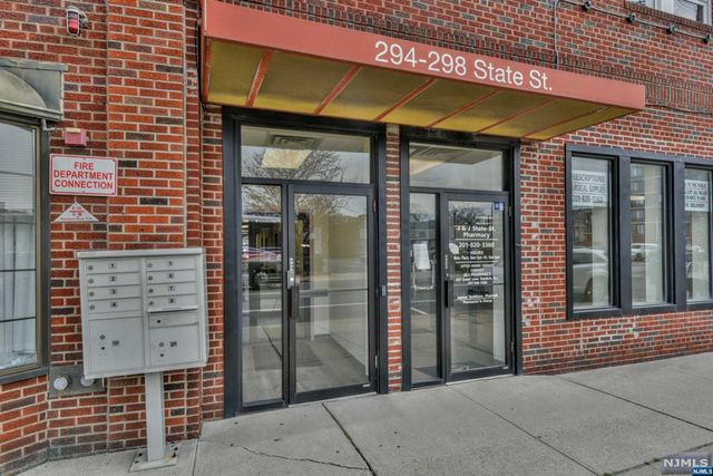 294-298 State Street, Hackensack, NJ 07601
