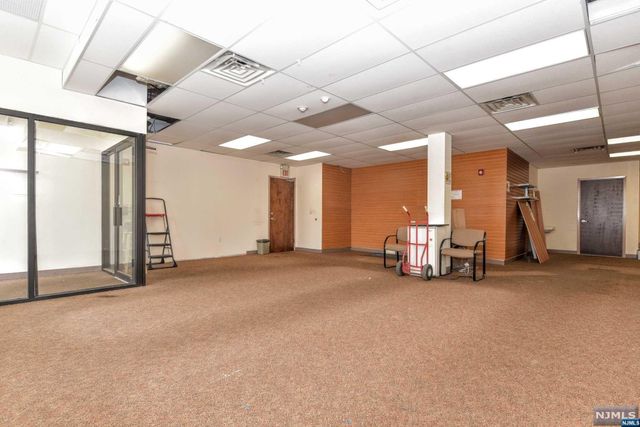 294-298 State Street, Hackensack, NJ 07601