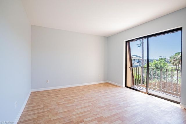 3290 Sandlewood LN # 3, Fort Myers, FL 33907