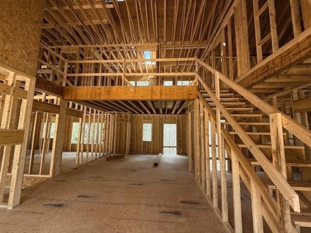 Image 5 of property listing at 161 Ambrose Drive, Jasper, GA 30143