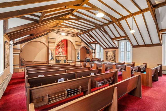 10 Overlook St, Grafton, MA 01536