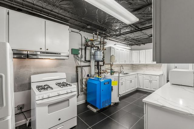 10 Overlook St, Grafton, MA 01536