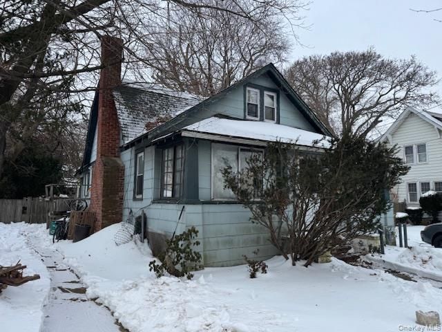 2122 Walnut Street, North Baldwin, NY 11510