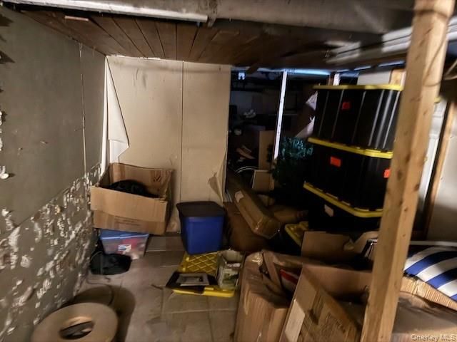 2122 Walnut Street, North Baldwin, NY 11510