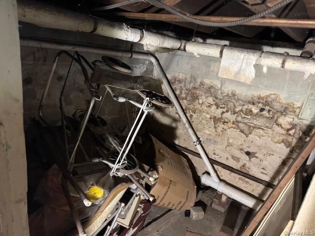 2122 Walnut Street, North Baldwin, NY 11510