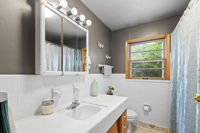 1664 HIGHRIDGE CIR, Columbia, MO 65203