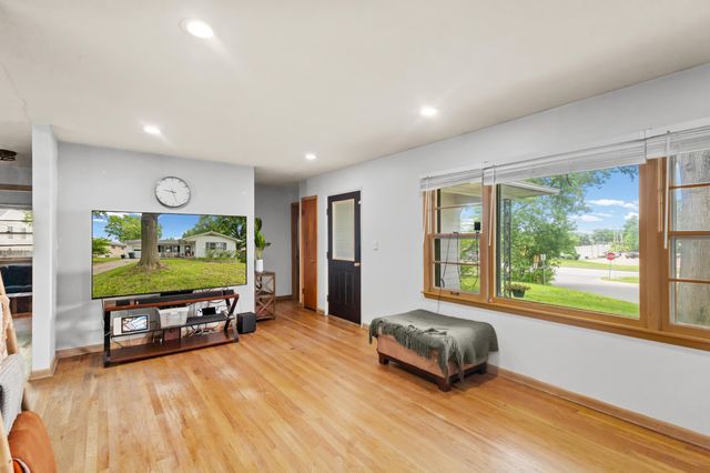 1664 HIGHRIDGE CIR, Columbia, MO 65203