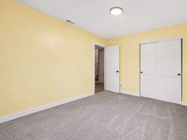 476 Eagle Creek Drive, Dry Ridge, KY 41035