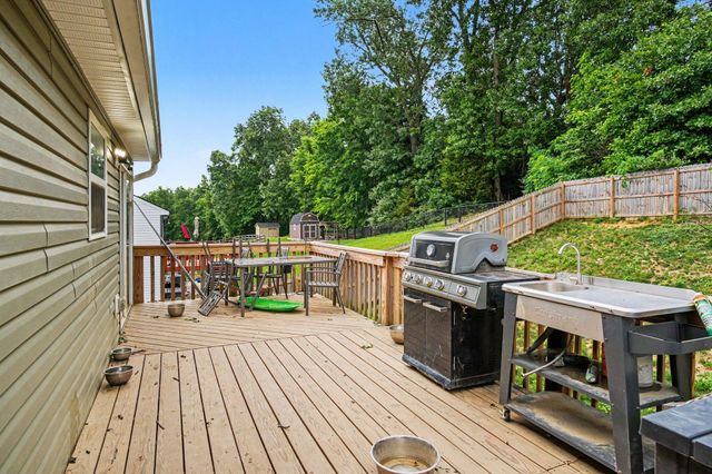 476 Eagle Creek Drive, Dry Ridge, KY 41035