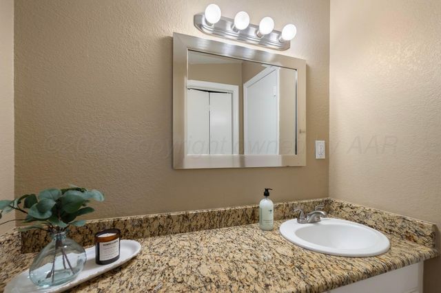 500 Holman Lane, Canyon, TX 79015
