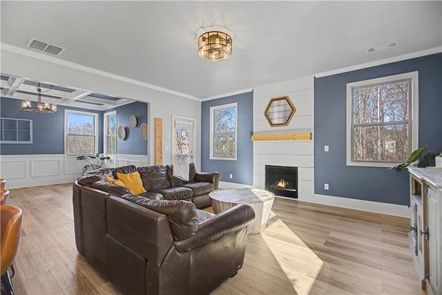 6730 Big Sky Drive, Flowery Branch, GA 30542