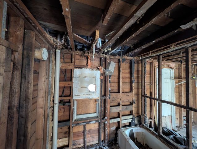 256 Roosevelt Drive, Seymour, CT 06483