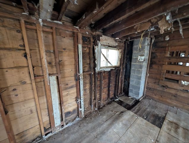 256 Roosevelt Drive, Seymour, CT 06483