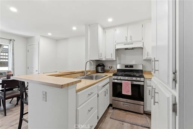 12330 Osborne, Pacoima, CA 91331