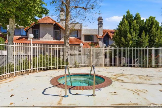 12330 Osborne, Pacoima, CA 91331