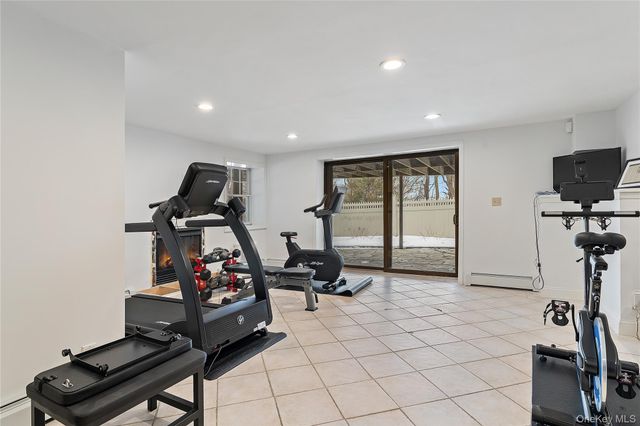 25 Eiler Lane, Irvington, NY 10533