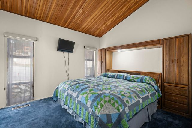 295 Bend Avenue, Kings Beach, CA 96143