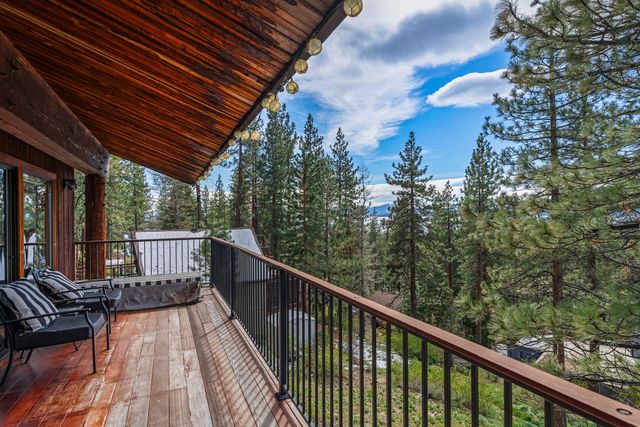 295 Bend Avenue, Kings Beach, CA 96143