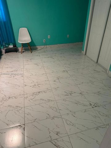 5360 Fletcher St, Hollywood, FL 33021