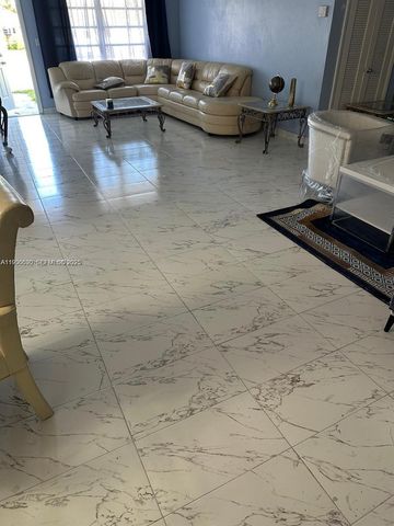 5360 Fletcher St, Hollywood, FL 33021