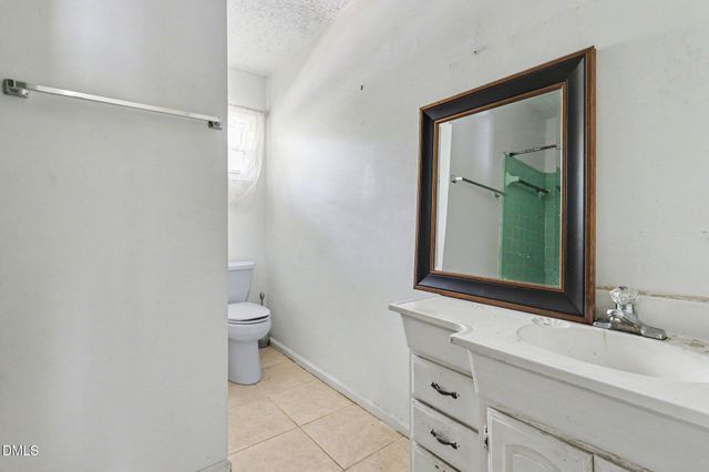 2809 Beechwood Drive, Durham, NC 27707