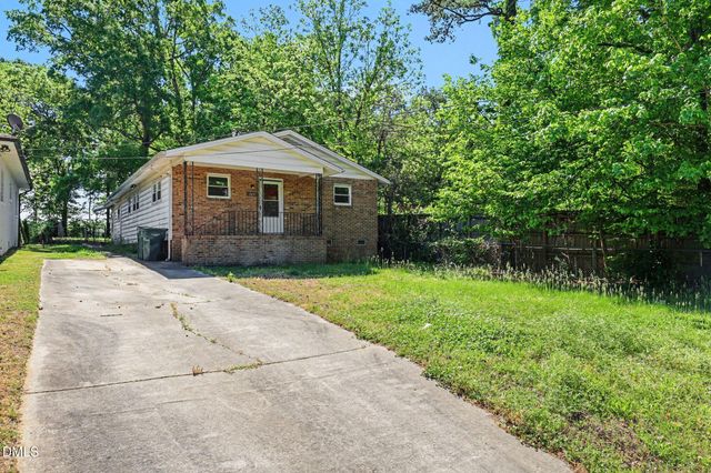 2809 Beechwood Drive, Durham, NC 27707