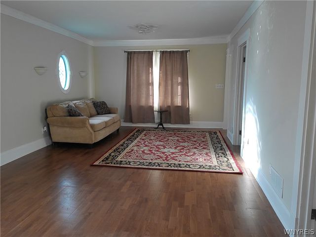 85 Elmtree Road, Orchard Park, NY 14127