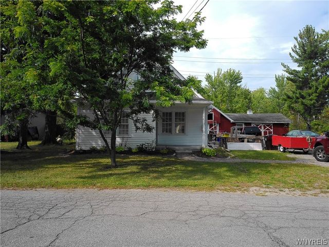 85 Elmtree Road, Orchard Park, NY 14127