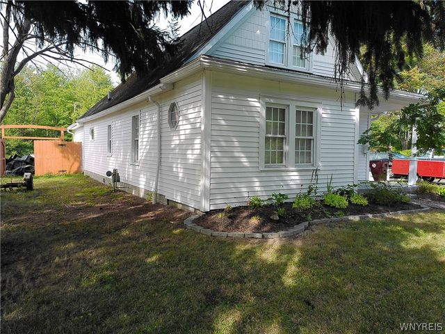 85 Elmtree Road, Orchard Park, NY 14127
