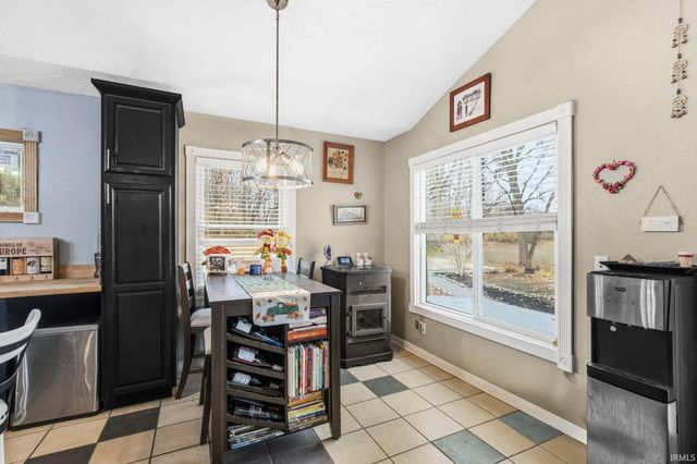 200 N Mohee Drive, Hartford City, IN 47348