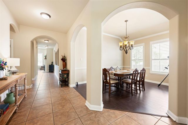 3117 Goldenoak CIR, Round Rock, TX 78681