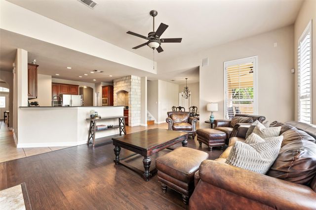 3117 Goldenoak CIR, Round Rock, TX 78681