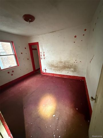 16837 Winthrop Street, Detroit, MI 48235