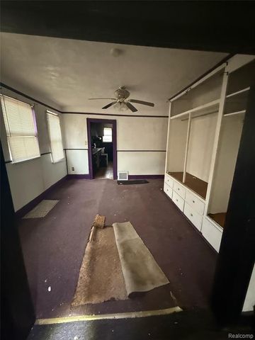 16837 Winthrop Street, Detroit, MI 48235