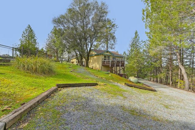 3117 Secret Lake Trl, Cool, CA 95614