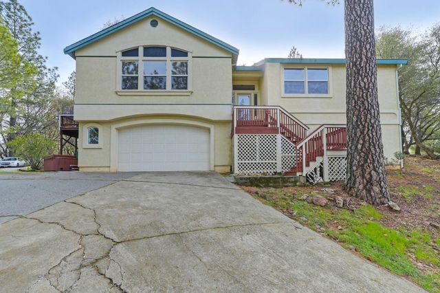 3117 Secret Lake Trl, Cool, CA 95614