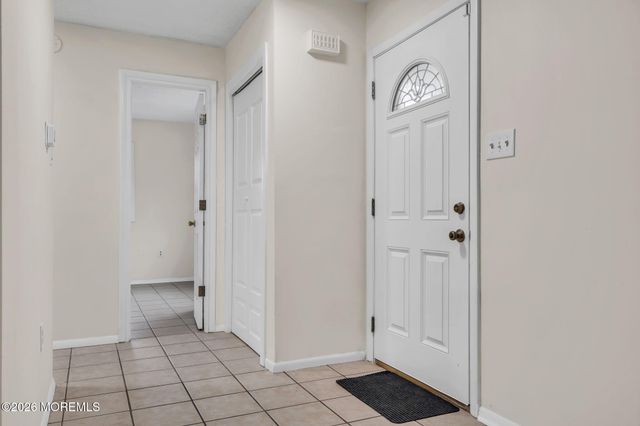 24 S Seas Court, Barnegat, NJ 08005