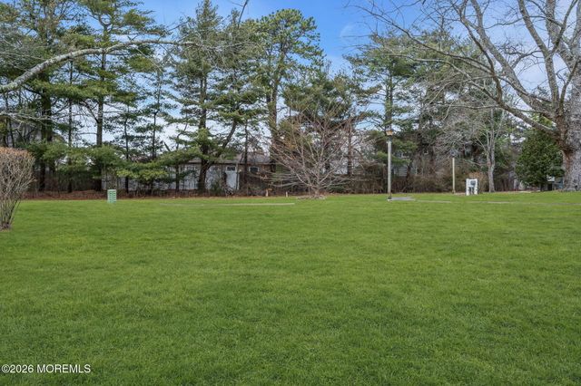 24 S Seas Court, Barnegat, NJ 08005