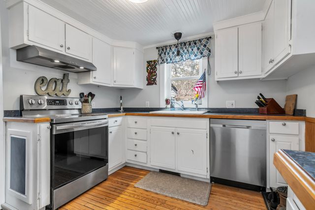 104 Toms Path, Dennis Port, MA 02639