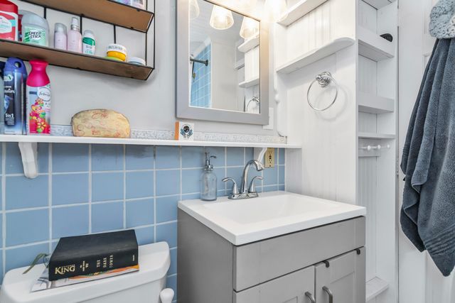 104 Toms Path, Dennis Port, MA 02639